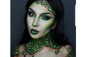 Halloween Contact Lenses and Costume Ideas