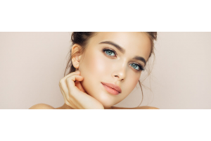 OUR ULTIMATE GUIDE TO BLUE CONTACTS